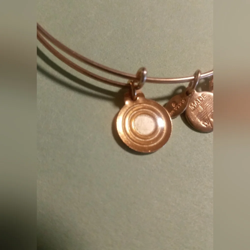 Alex and Ani 2012 divinity circle bangle bracelet in gold tone. - Picture 5 of 7